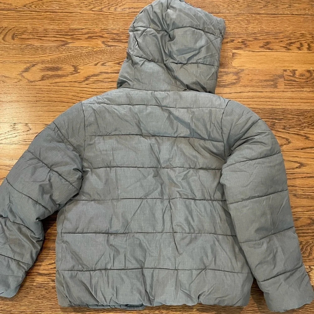 Abercrombie Kids Gray Hooded Puffer Jacket Size 9-10  Logo Patch Quilted Coat